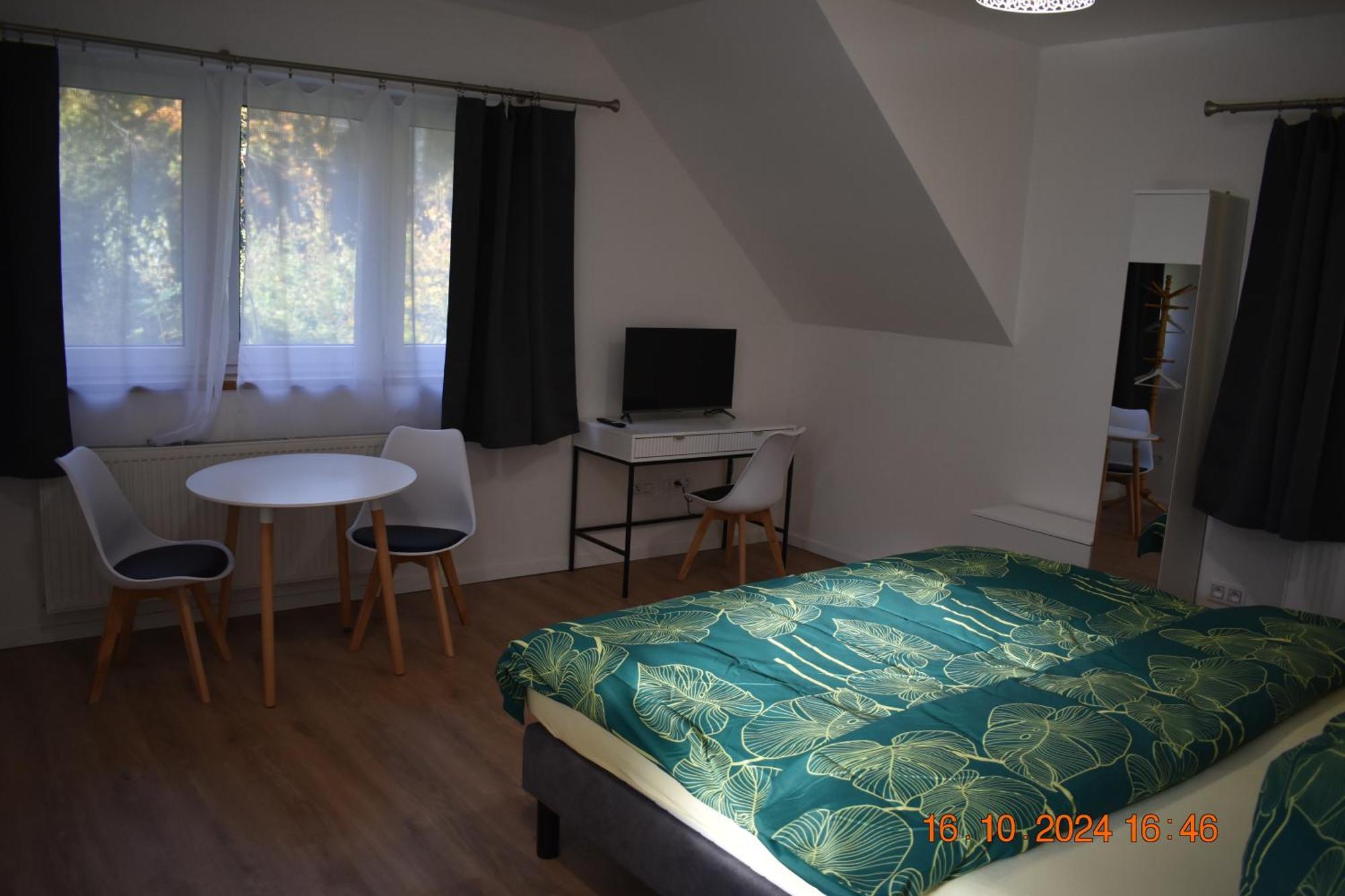 Flynnhouse Hotell Aš Exteriör bild