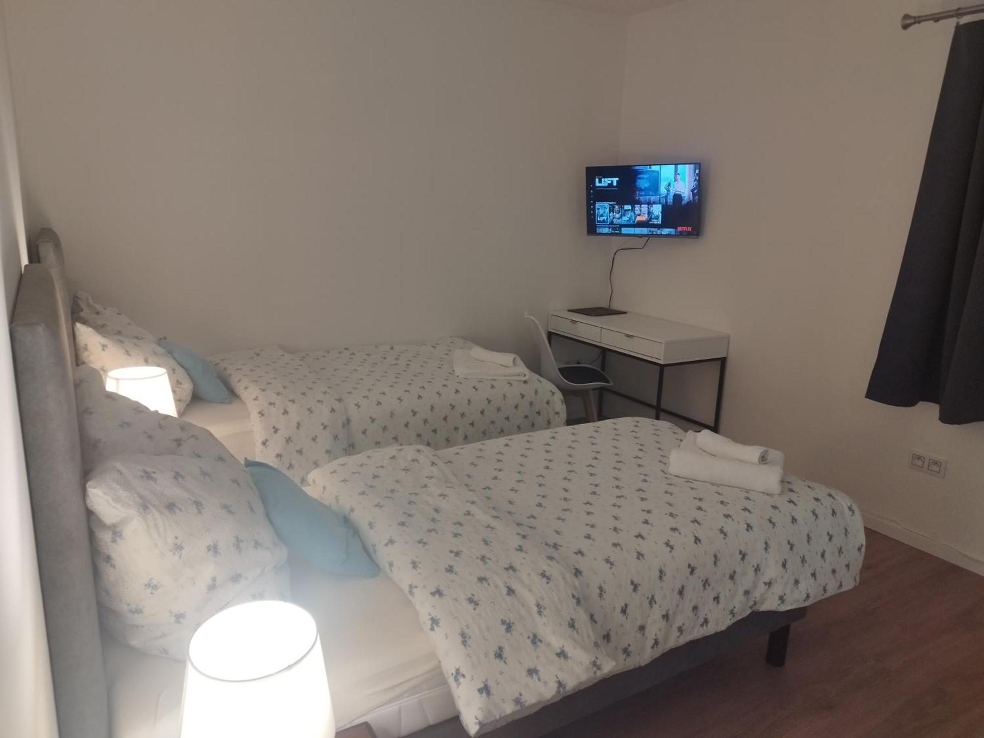 Flynnhouse Hotell Aš Exteriör bild